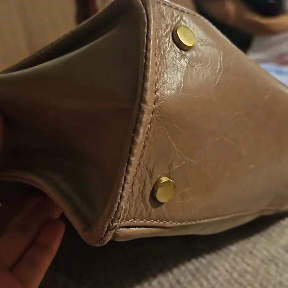 HOBO Tan Leather Shoulder Bag - Picture 6 of 7